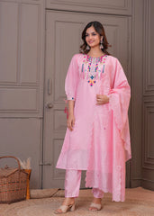 Light Pink Embroidered Chanderi Kurta and Pant Set with Dupatta