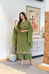 Floral Embroidered Thread Work Pure Cotton Kurta with Palazzos & With Dupatta