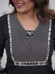 Black Embroidered Floral & Geometric Kurta and Pant Set