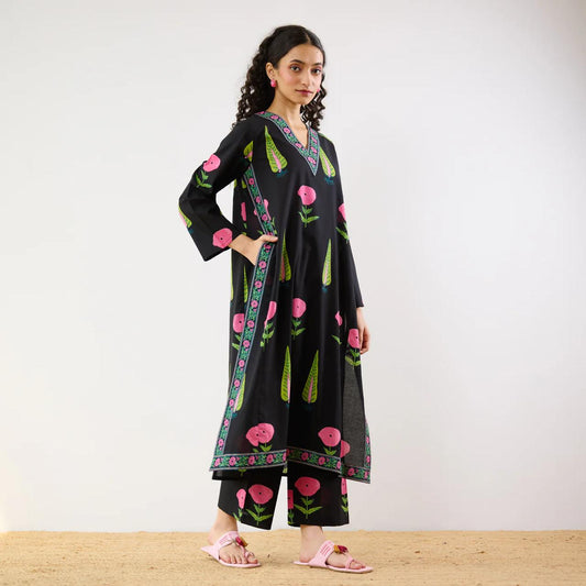 Black Floral Printed Kurta Set with Straight Pants