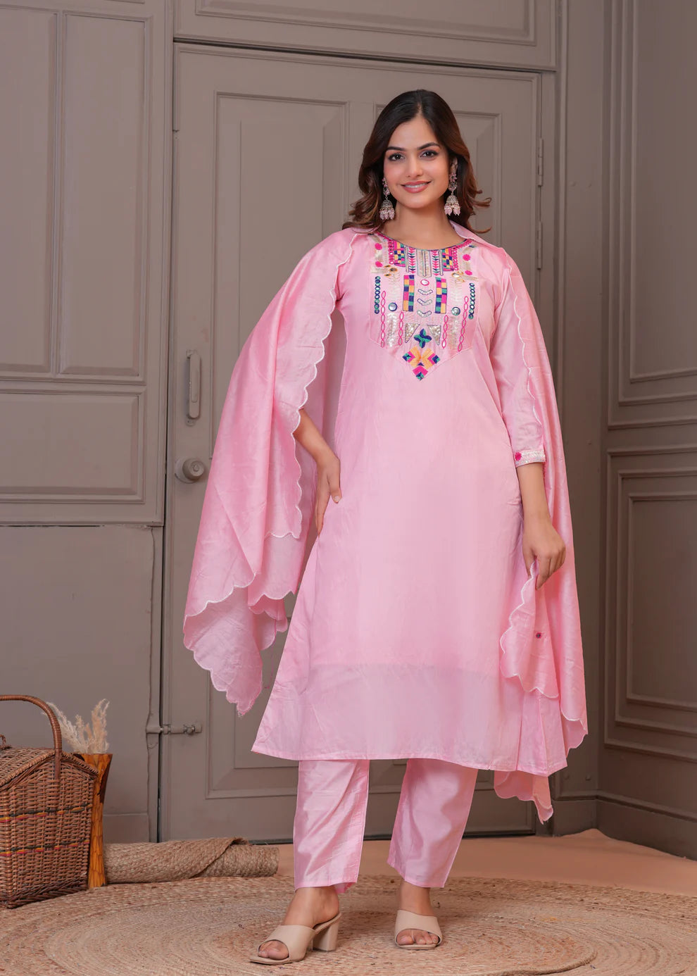 Light Pink Embroidered Chanderi Kurta and Pant Set with Dupatta