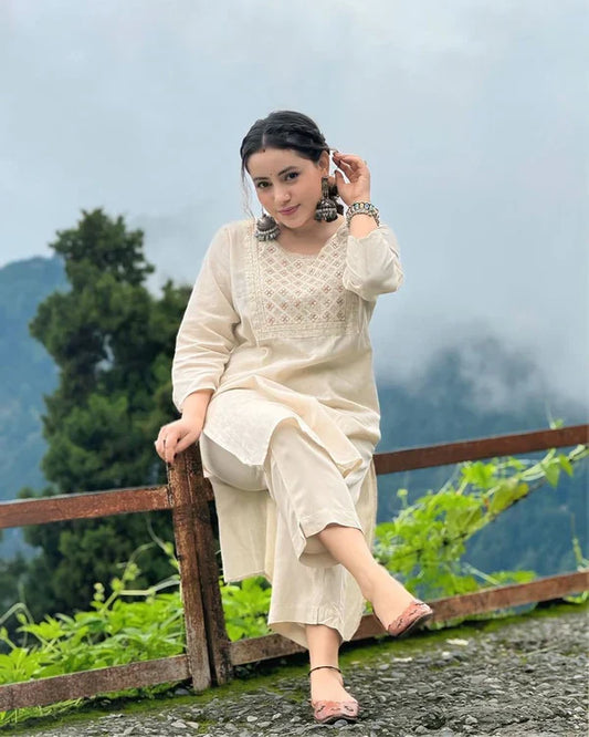 Off White Embroidered Cotton Kurta And Pant Set