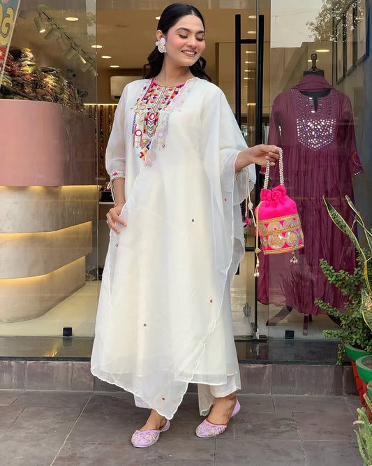 White Embroidered Chanderi Kurta and Pant Set with Dupatta