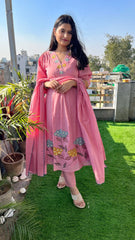 Label roohani Elegant Pink Floral Kurta Set