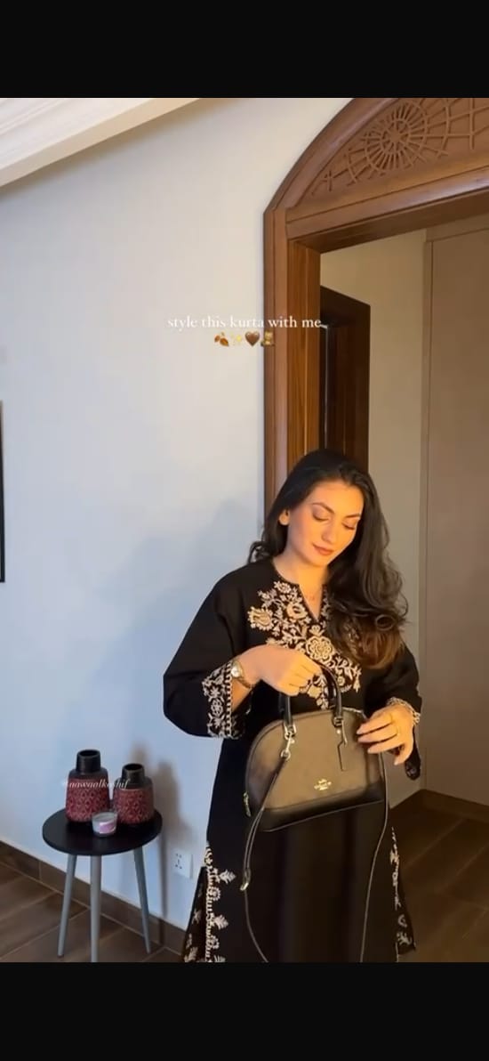 Black-Embroidered-Kurta-with-Straight-Pants