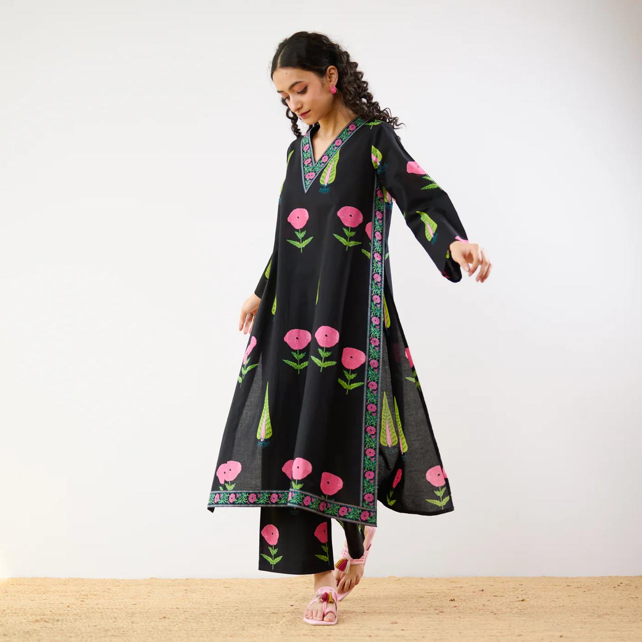 Black Floral Printed Kurta Set with Straight Pants