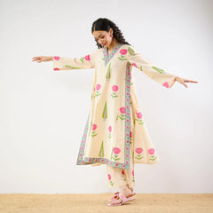Cream Floral Printed Kurta Set with Straight Pants
